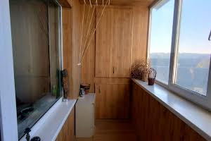 квартира за адресою Феодосійська вул., 8