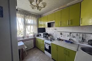 квартира за адресою Андрія Первозванного вул. (Стахурського), 48