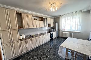 квартира за адресою Вишняківська вул., 13-В