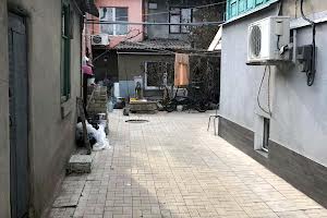 квартира за адресою Молодіжна вул., 12