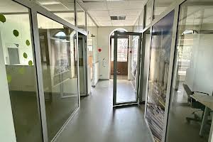 комерційна за адресою Берестейський просп. (Перемоги), 136