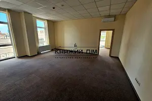 коммерческая по адресу Антоновича ул. (Горького), 33В
