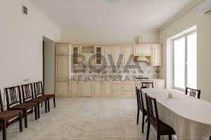 будинок за адресою смт. Козин, Нова вул., 77