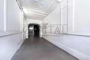 комерційна за адресою Антоновича вул. (Горького), 17