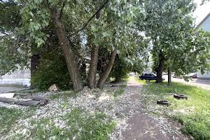 комерційна за адресою Віскозна вул., 4Д