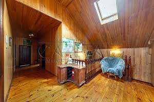 комерційна за адресою Звенигородська вул., 23