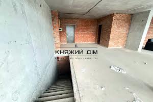 комерційна за адресою Дніпровська набережна вул., 17В