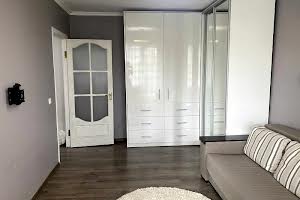 квартира за адресою Нескорених вул., 58