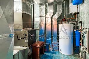 будинок за адресою Мощун