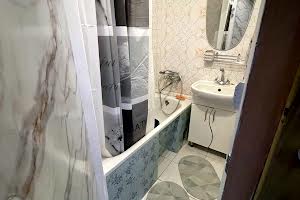 квартира за адресою Нескорених вул. (Героїв Праці), 4