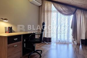 будинок за адресою Миру вул., 3