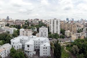 комерційна за адресою Жилянська вул., 68