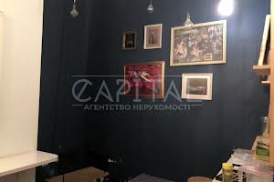 комерційна за адресою Євгена Коновальця вул. (Щорса), 32