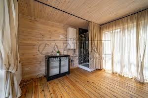 комерційна за адресою Шкільна вул., 24а