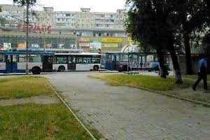 коммерческая по адресу Героев просп., 12