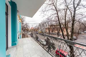 коммерческая по адресу Владимирская ул., 4