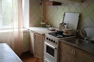 квартира за адресою Новикова, 11а