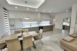 квартира за адресою Регенераторна вул., 4