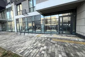 комерційна за адресою Севастопольська пл., 56