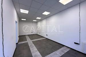 комерційна за адресою Дегтярна вул., 7