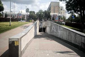 комерційна за адресою Лесі Українки бульв., 34