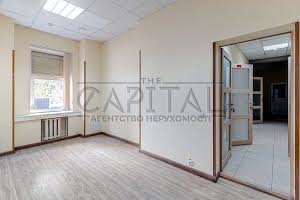 комерційна за адресою Саксаганського вул., 67