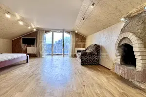 будинок за адресою Садова