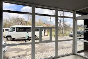 комерційна за адресою Грушевського вул., 9