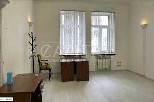 комерційна за адресою Шовковична вул., 5