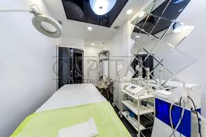 комерційна за адресою Богданівська вул., 7-А