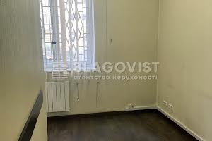 комерційна за адресою Київ, Дмитрівська вул., 69