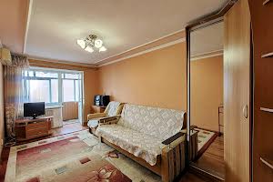 квартира за адресою Слобожанський просп. (Газети 