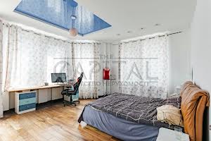 будинок за адресою Богатирська вул., 30