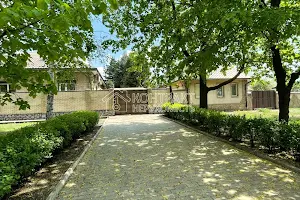 будинок за адресою Харків, Льва Ландау просп. (50-річчя СРСР), 132
