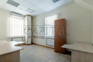 комерційна за адресою Саксаганського вул., 67