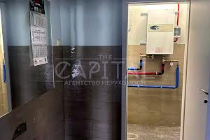 комерційна за адресою Анни Ахматової вул., 46