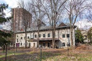 комерційна за адресою Зоологічна вул., 10