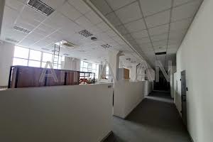 коммерческая по адресу Дениса Монастирського ул. (Василя Сурікова), 3А