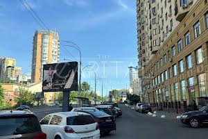 коммерческая по адресу Вячеслава Черновола ул., 29