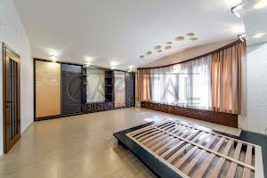 будинок за адресою Курортна вул., 9