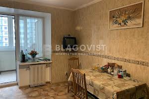 квартира за адресою Андрія Верхогляда вул. (Михайла Драгомирова), 2