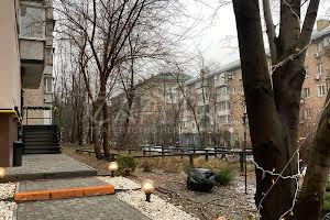 коммерческая по адресу Андрея Верхогляда ул. (Михайла Драгомирова), 6-Б
