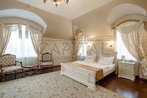 коммерческая по адресу Бориспільський, 1