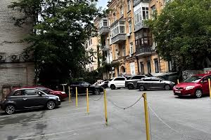 коммерческая по адресу Саксаганского ул., 28