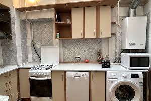 квартира за адресою Європейська пл. (Катерининська), 58