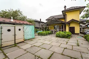 дом по адресу Садова, 208