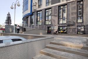 комерційна за адресою Алімпія Галика вул., 75
