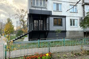 коммерческая по адресу Зои Гайдай ул., 12/10