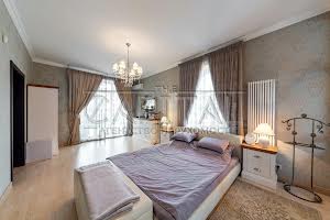 будинок за адресою Світанкова, 38