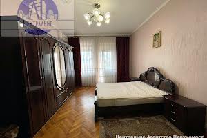 квартира за адресою Конституційна вул. (28 Червня), 1
